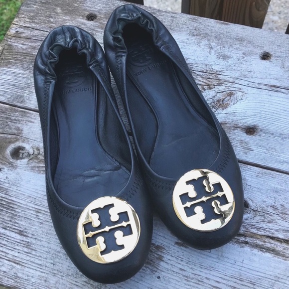 Tory Burch Shoes - TORY BURCH black & gold REVA flats (size 6)